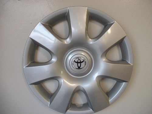 Toyota hubcaps